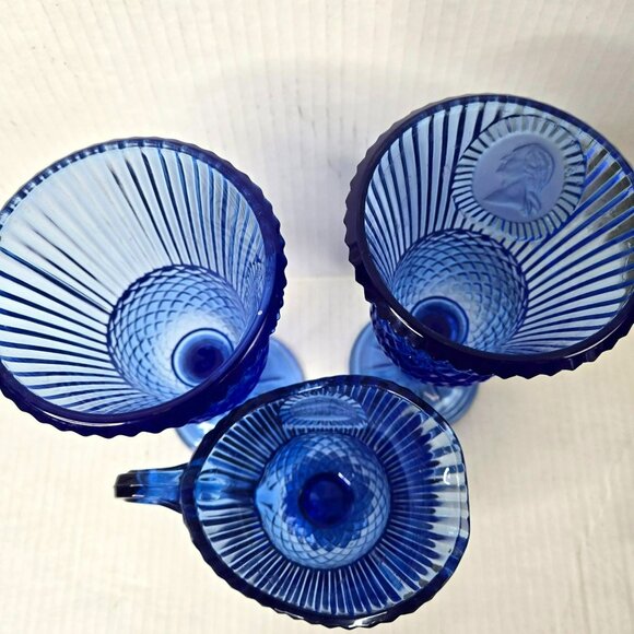 VTG 70s Blue Fostoria Avon George Martha Washington Goblets & Mt. Vernon Pitcher - Picture 4 of 9